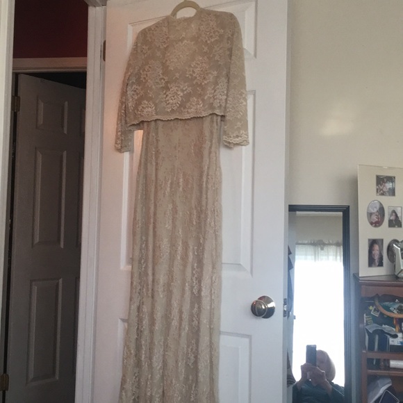 Dress - Picture 2 of 2